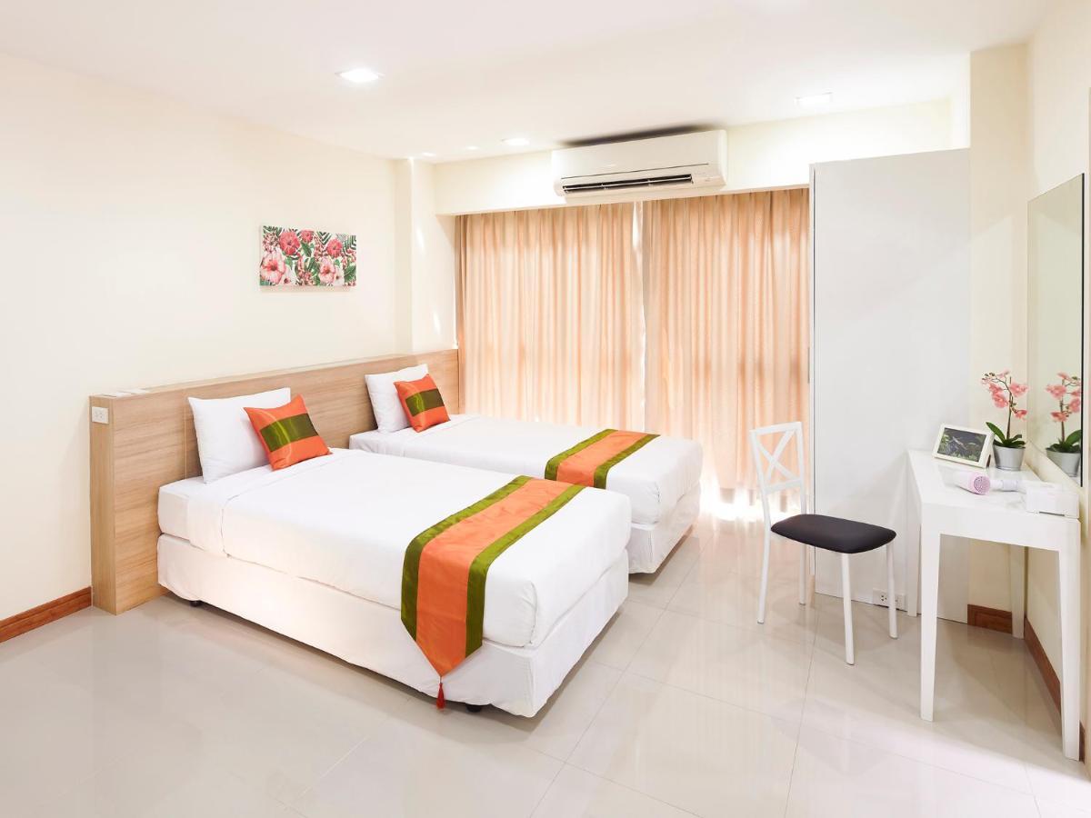 The Plimplace Hotel Bangkok Buitenkant foto