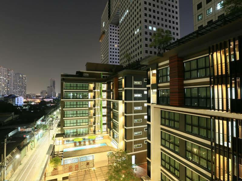 The Plimplace Hotel Bangkok Buitenkant foto